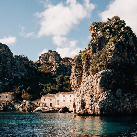 Tonnara Di Scopello Villa Кастеламаре дел Голфо Екстериор снимка